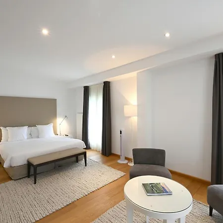 Chateau De Bonmont 3*