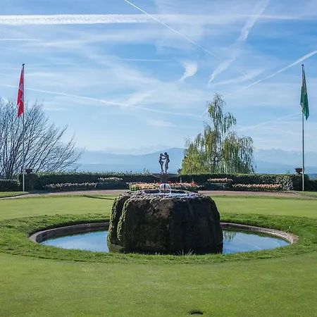 Hotel Château De Bonmont 3*
