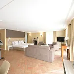 Hotel Chateau De Bonmont 3*