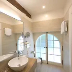 Hotel Chateau De Bonmont