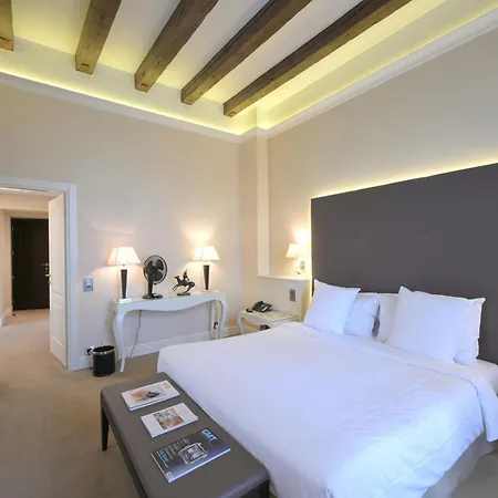 Chateau De Bonmont Hotel
